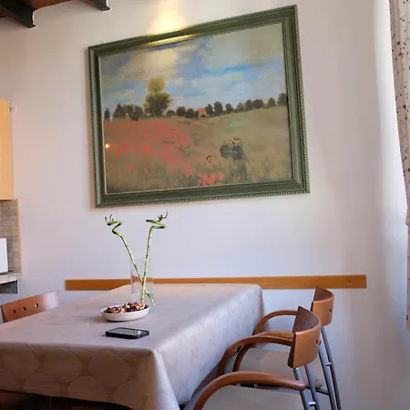 شقة Il Loft Di Charme Di Ricc فينْتْسا