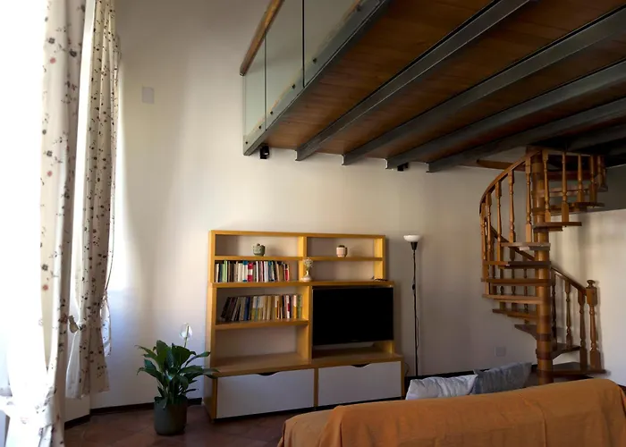 Il Loft Di Charme Di Ricc * 파엔차